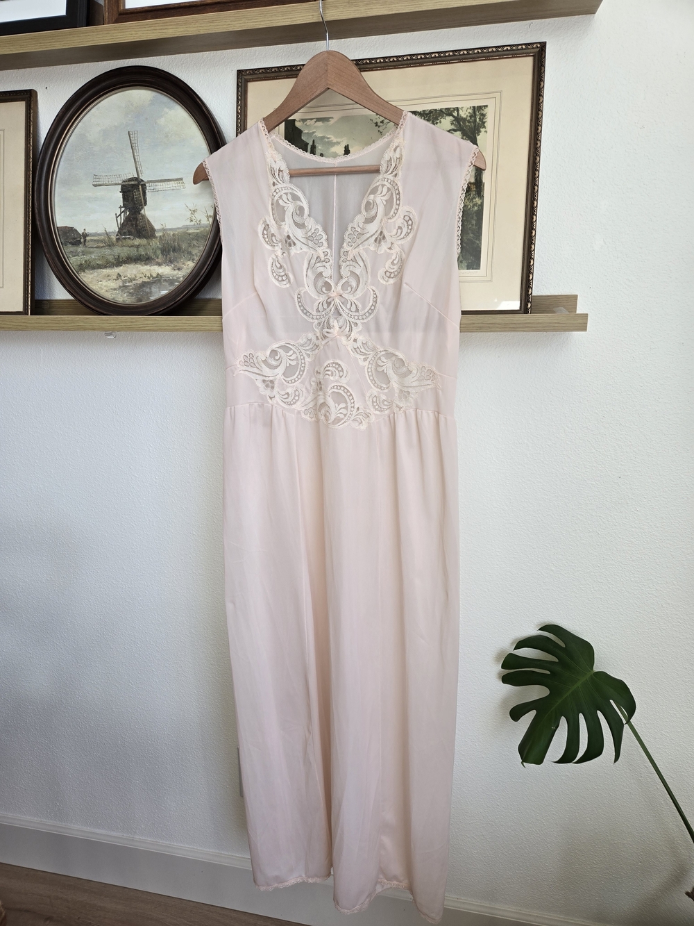 Vintage | NylFrance Pale Pink Slip Dress | Lace | Medium